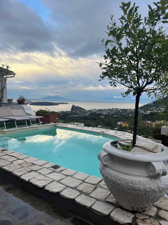 Villa Ischia