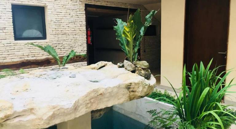 Rental apartment with terrace & pool — photo 5
