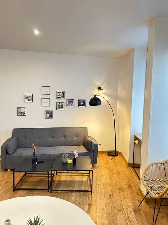 Holiday apartment with 1 room for 3 persons in Montrouge