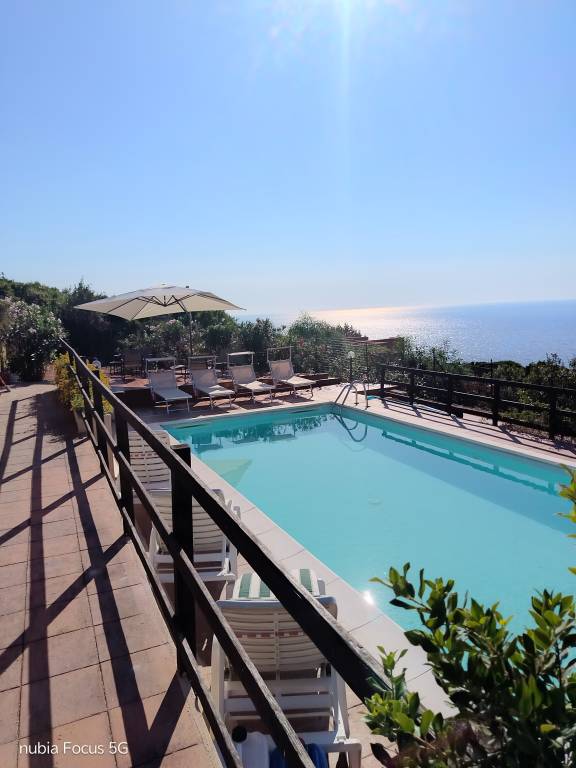 GRECALE spettacolare casa con vista mare Costa Paradiso