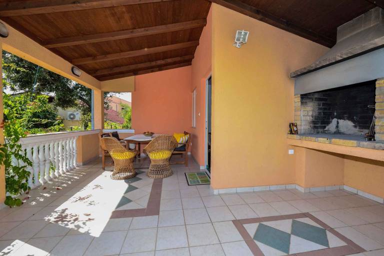 Holiday home with air conditioning — photo 2