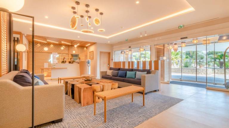 Holiday Inn Resort Nice Port St Laurent By IHG — photo 3