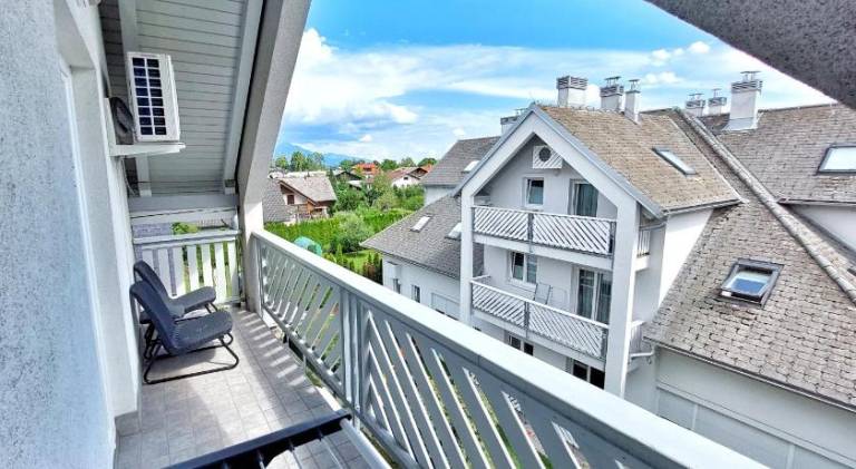 Rental apartment with 2 rooms for 6 persons — photo 2