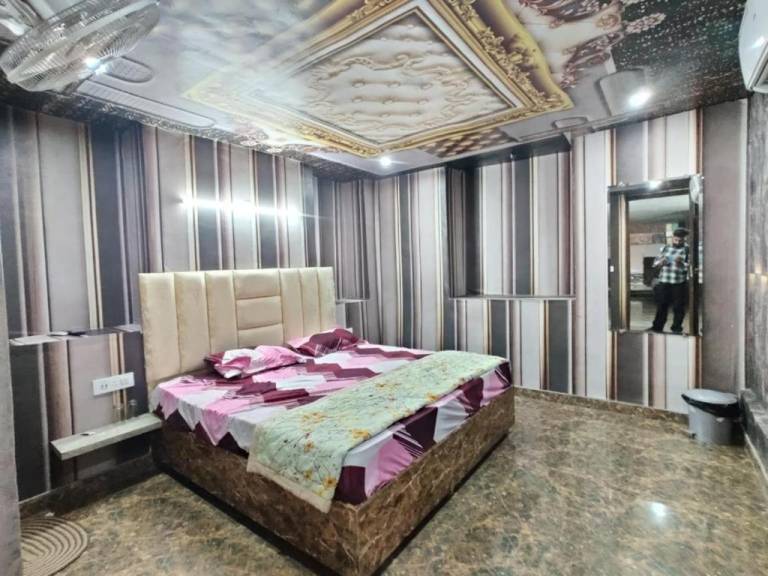 TEJAS HOMESTAY JUST 2 MINUTES from GOLDEN TEMPLE in Amritsar