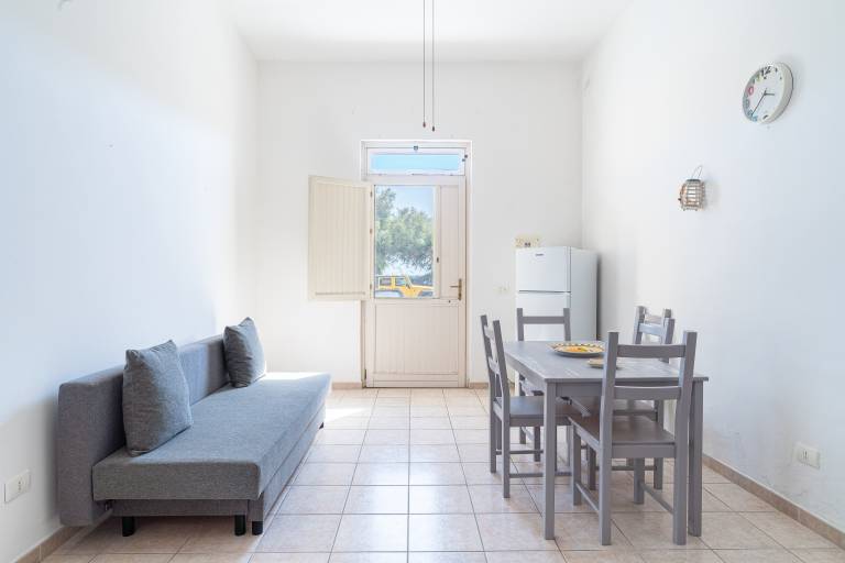 Pleasant holiday apartment with patio | Sea view | Close to the beach | Dogs allowed — photo 3