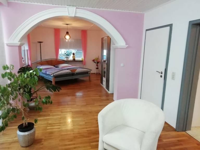 Appartement Fewo Dusche WC Erdgescho&szlig; Parterre