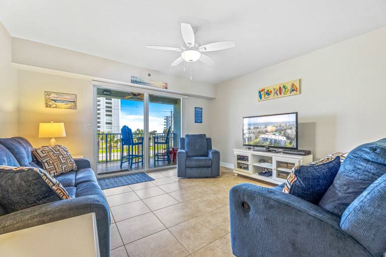 Condo  Bethune Beach