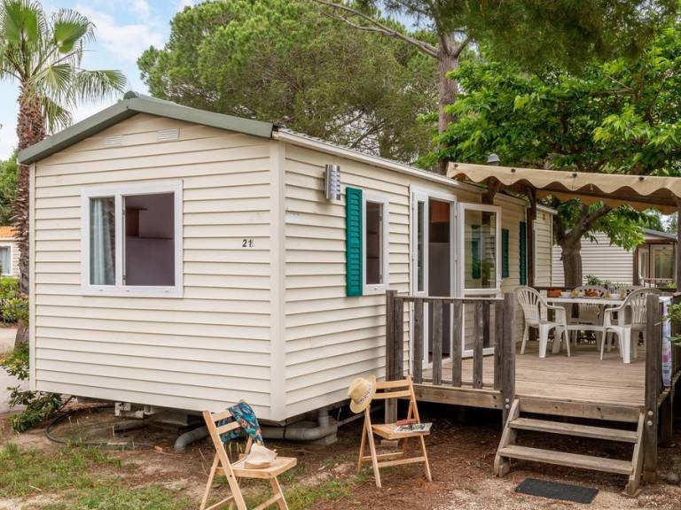 Child-friendly mobile home with pool & terrace | Dogs allowed — photo 4