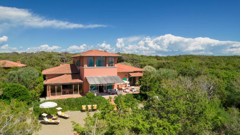 Children-friendly villa with private pool, sauna & BBQ | Garden view | Beach nearby | Perfect for remote work | Dogs allowed — photo 4