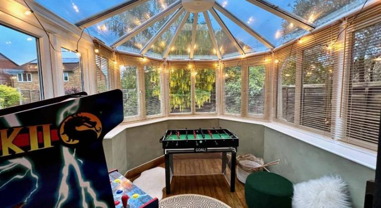 Vacation home with jacuzzi | Pets are welcome — photo 4