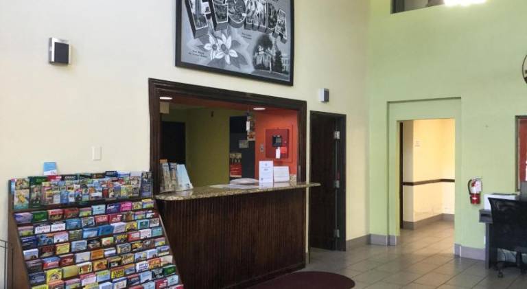 Super 8 By Wyndham Clearwater - St. Petersburg Airport — photo 4