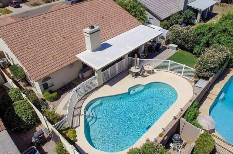 House Gilbert