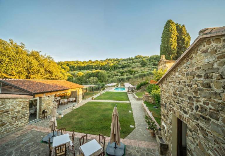 Farm with pool, yard & terrace | Pets are welcome — photo 3