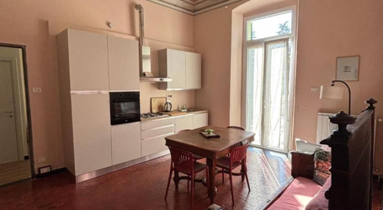 Rental apartment with 2 rooms for 5 persons in Chiavari