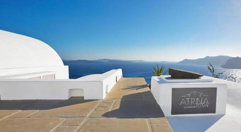 Serviced apartment Santorini