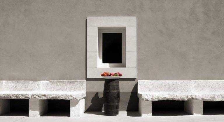 Farm with yard, terrace & pool in Chiaramonte Gulfi