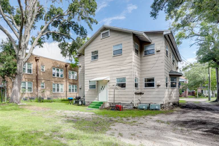 Steps to Food & Shops: Cozy Condo in Jacksonville! — photo 3