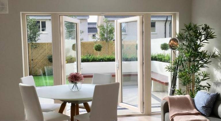 250 m&sup2; Ferienhaus