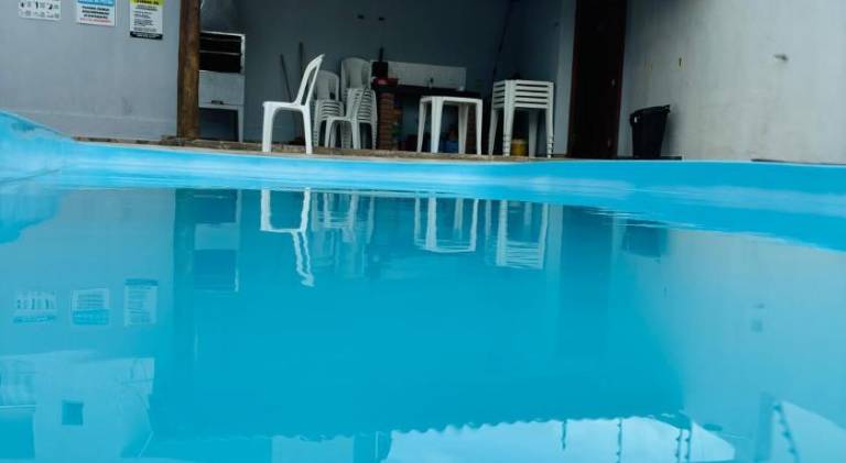Holiday apartment with pool — photo 4