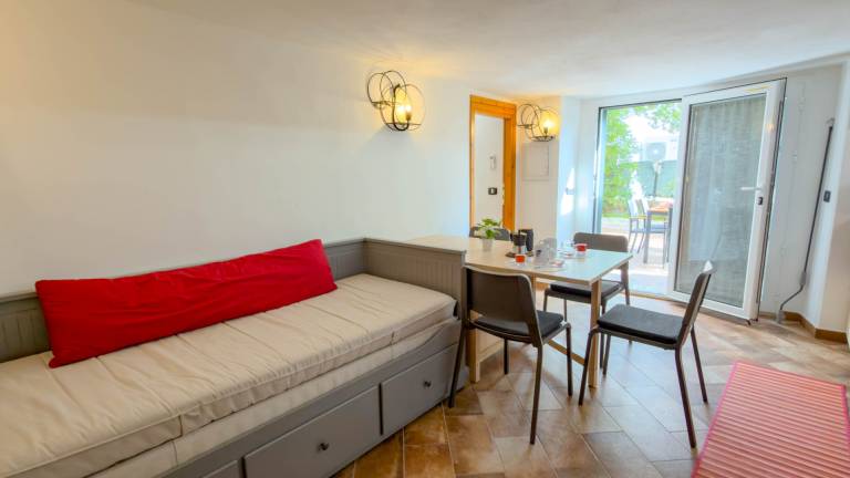 Rental apartment with terrace — photo 3