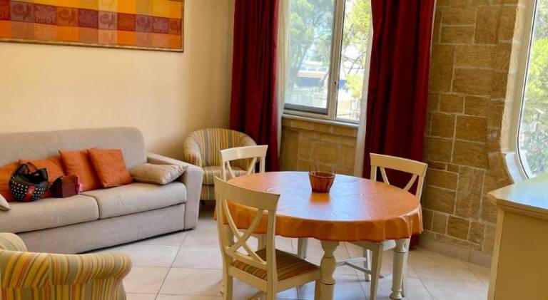 Apartment | Next to the beach | Pets allowed in Palermo