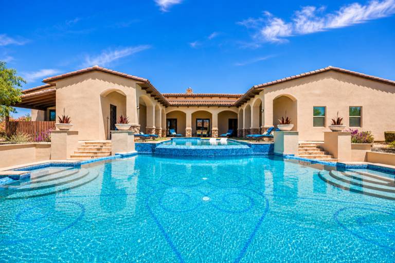 Scottsdale home resort w five en suite bathrooms