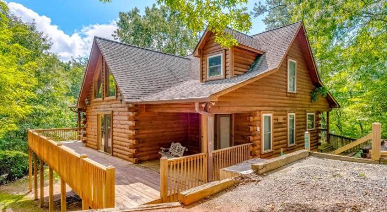 Vacation home with hot tub & pool in Lake Lure, NC