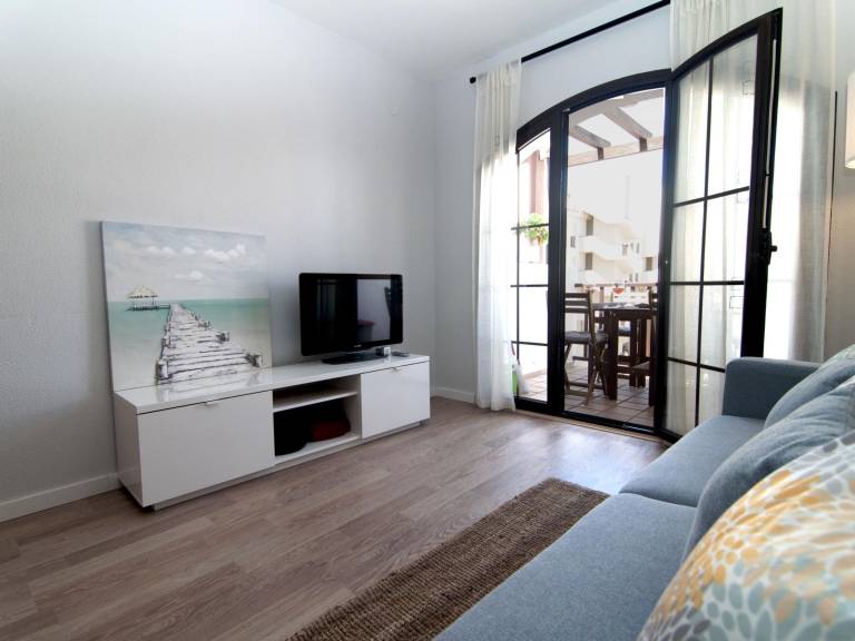 Holiday apartment with 2 rooms for 4 persons — photo 4