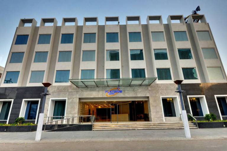 Platinum Hotel