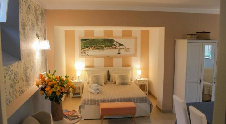 Rental apartment with 1 room for 4 persons in Marciana