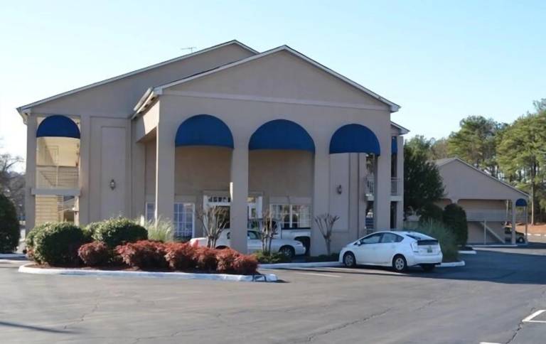 Motel  Homewood