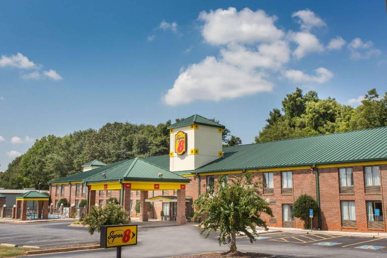 Super 8 Spartanburg/I-26 Exit 22 in Spartanburg, SC