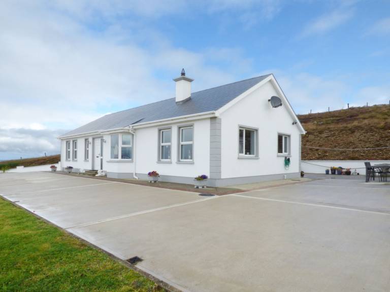 House Norrira