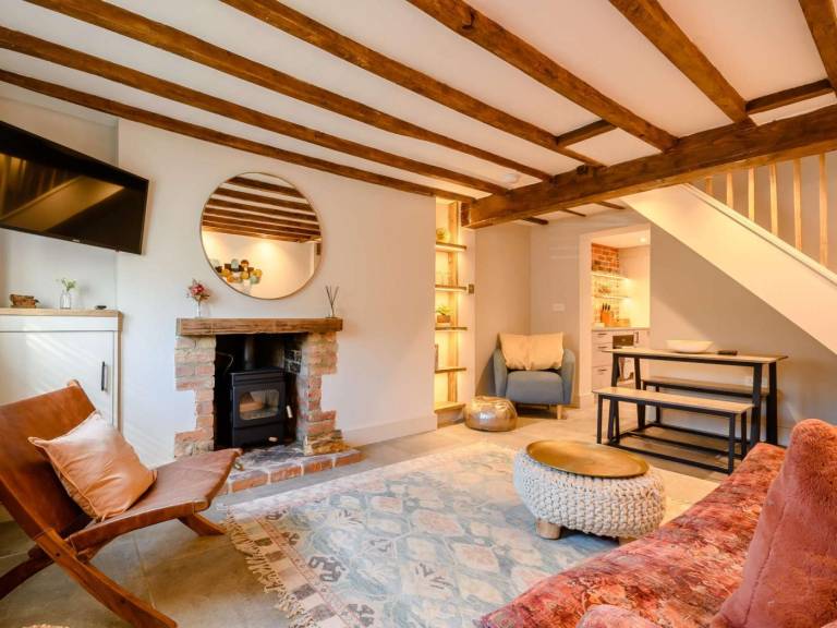 Fully equipped lovely cottage with BBQ & garden | Pet-friendly — photo 2