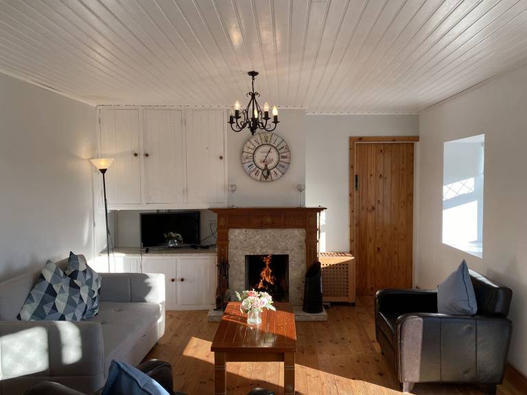 Cottage  Bunowen More