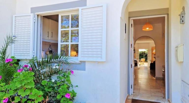 Ancao beach duplex with private garden — photo 4
