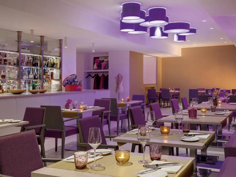 Hotel Indigo - Dusseldorf - Victoriaplatz By IHG — photo 3