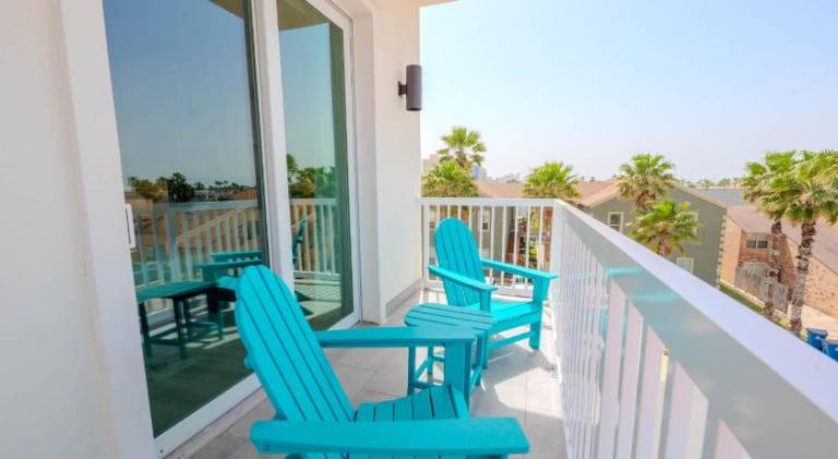 Rental apartment with barbecue & private pool — photo 4