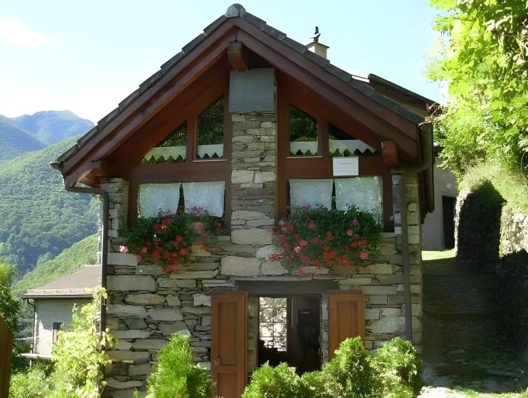 Beautiful vacation home | Pets are welcome in Brissago