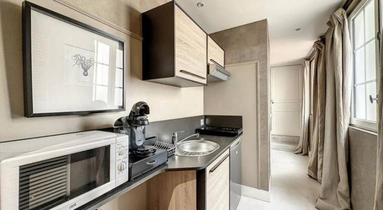Holiday apartment with terrace — photo 4
