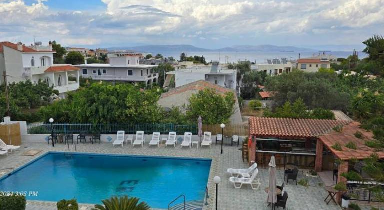 Charming serviced apartment with pool, garden & patio | Suitable for remote work | Pets are welcome — photo 5