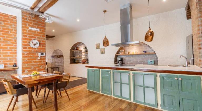 Family-oriented serviced apartment with terrace & hot tub | Pets are welcome — photo 5