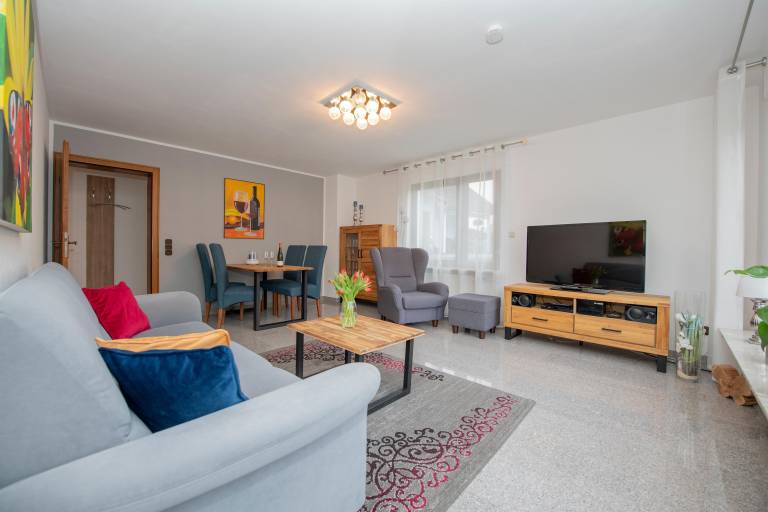 Appartement Fewo Dusche WC Flussblick