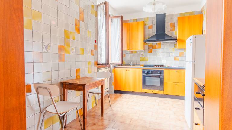 Family-oriented wonderful villa with terrace & yard | City view | Dogs allowed — photo 3