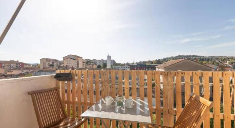 Apartment with 2 rooms for 6 persons — photo 4