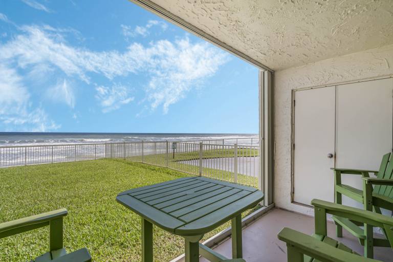 Condo  New Smyrna Beach
