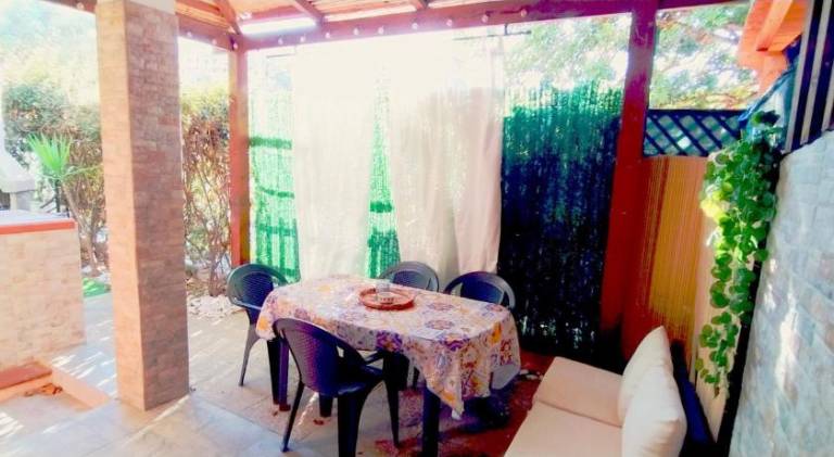 Holiday apartment with yard & BBQ — photo 4
