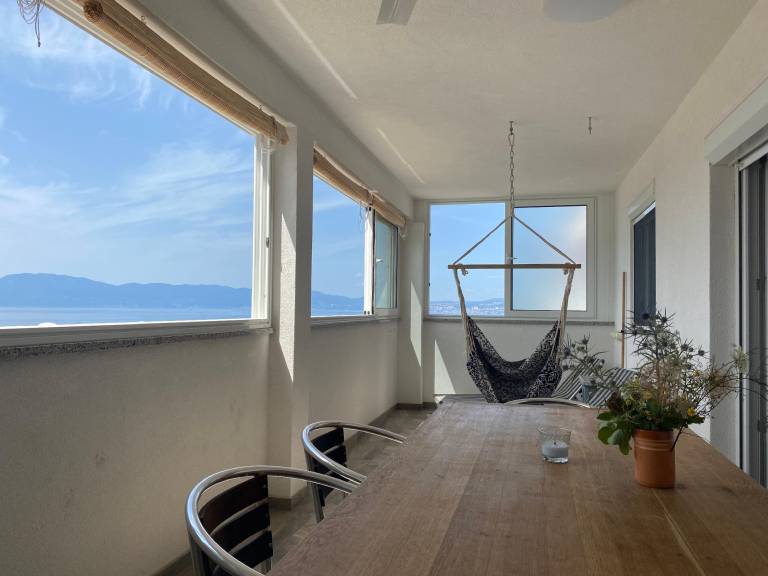 Rental apartment with yard — photo 4