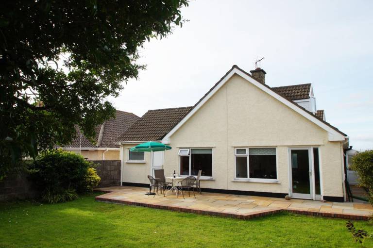 3 Bed in Porthcawl oc 514780