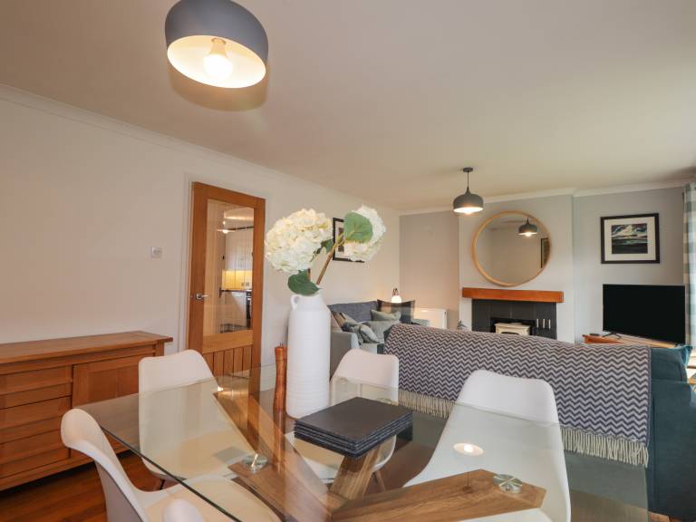 Child-friendly cottage with yard | Dogs allowed — photo 5